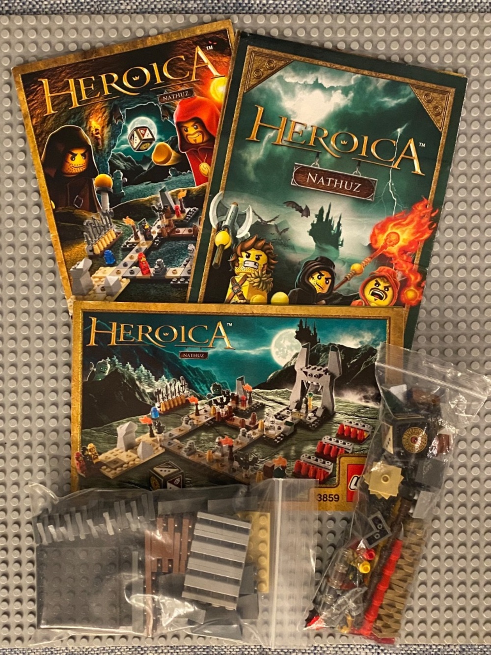 🔥LEGO 3859 Heroica Nathuz Game Set 🦇 2011🦇 7 Micro Figures/ Expandable Game🎲 - Picture 6 of 13